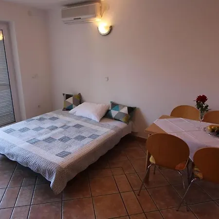 Grahovac Affittacamere