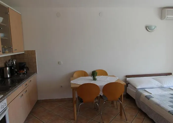 Grahovac 3* Malinska
